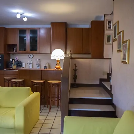Easy Welcome Ortensia Blu בלאג'יו